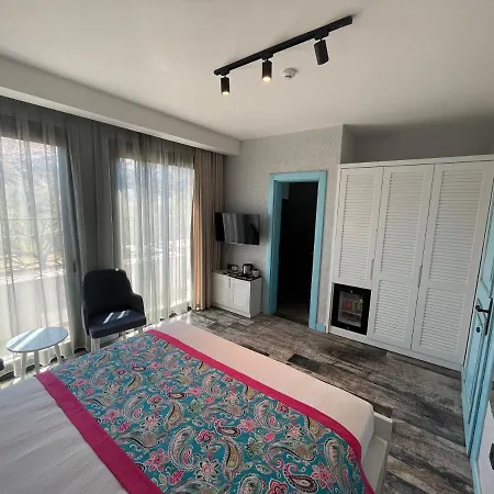 Отель Oliva Butik