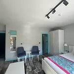 Hotel Oliva Butik