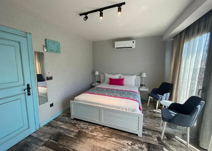 Oliva Butik 3*